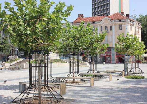 Площад "Свободата" в Плевен да стане любимо място на жителите на града очаква кметът на общината