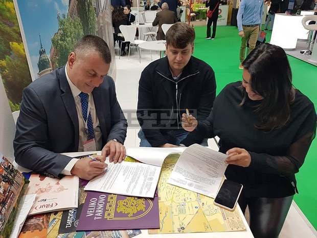 Велико Търново представя богатата си история и културно наследство на туристическата борса в Мадрид