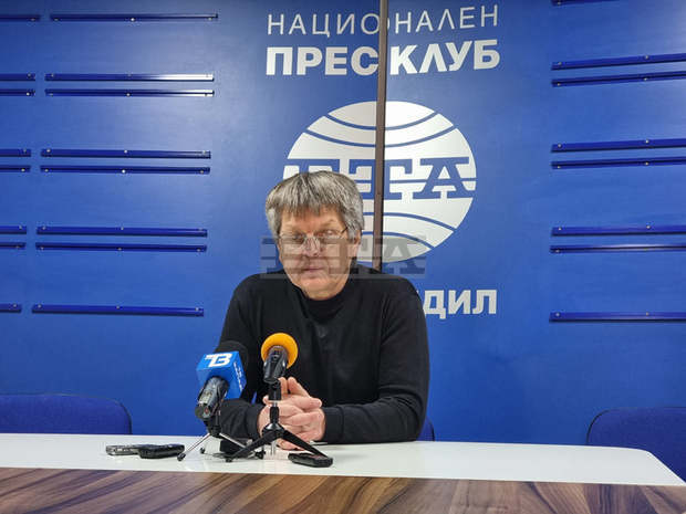 Около 55 реставрирани творби на Владимир Димитров-Майстора и около 15 досега непоказвани негови произведения ще бъдат включени в селекция, посветена на 140-та му годишнина Около 55 реставрирани творби на Владимир Димитров-Майстора и около 15 досега непоказвани негови произведения ще бъдат включени в селекция, посветена на 140-та му годишнина