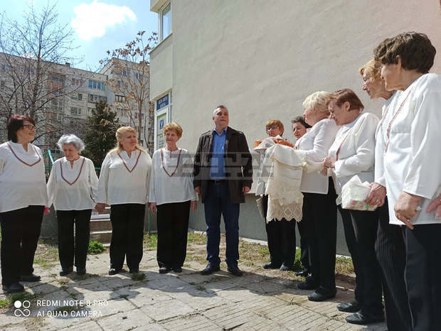 Юлиан Ангелов на среща в район "Младост"