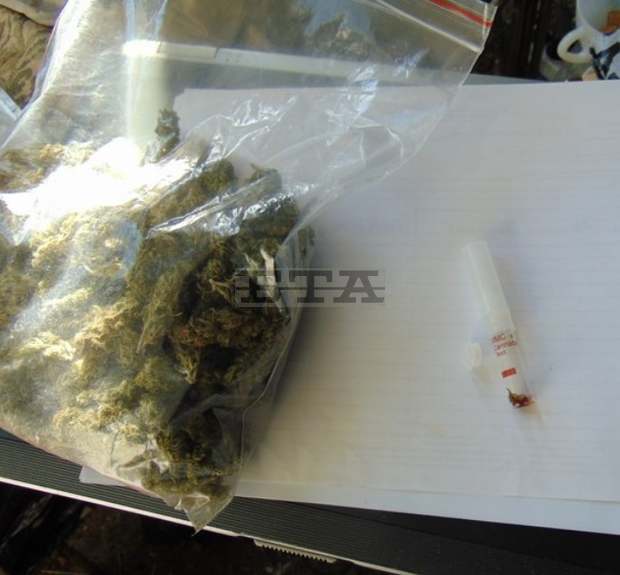 Наркотици и незаконно оръжие са иззети при операция на служители на РУ-Силистра