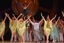 Над сто изпълнители ще участват тази вечер в Бургас в сценичната кантата "Кармина Бурана" и вариации из балета "Пахита"