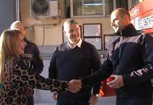 Пожарникарите от Благоевград са първите за 2021 г. "Посланици на доброто" на Държавната агенция за закрила на детето