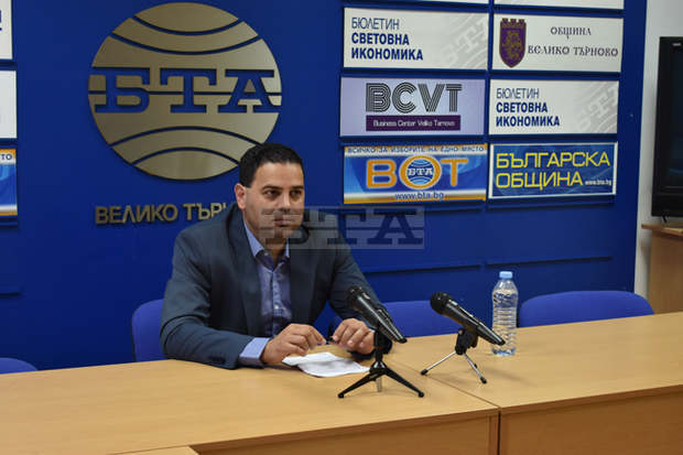 Партия "Има такъв народ" убедително води във Великотърновска област с 27,50 процента от гласовете на избирателите Партия "Има такъв народ" убедително води във Великотърновска област с 27,50 процента от гласовете на избирателите