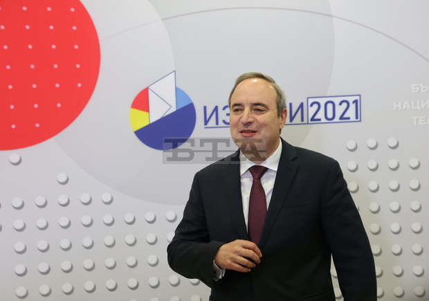 Най-спешното за България е да има редовно правителство и работещ парламент, заяви Анастас Герджиков Най-спешното за България е да има редовно правителство и работещ парламент, заяви Анастас Герджиков