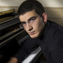 Грузинският пианист Гиорги Гигашвили ще изнесе концерт със Симфоничния оркестър на БНР