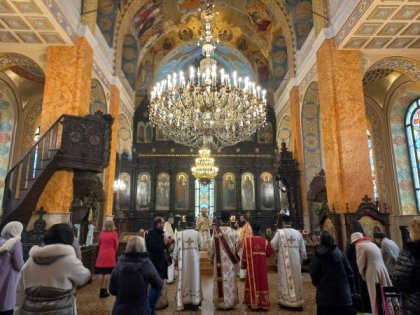 С архиерейска литургия бе отбелязан празникът за Успението на Св. Кирил Славянобългарски - просветител на българи и славяни