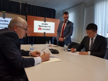 "Huawei Technologies Bulgaria" сключи меморандумза сътрудничество с УниБИТ "Huawei Technologies Bulgaria" сключи меморандумза сътрудничество с УниБИТ