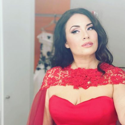 Българската оперна певица Соня Йончева предизвика фурор на концерта си в Гърция Българската оперна певица Соня Йончева предизвика фурор на концерта си в Гърция