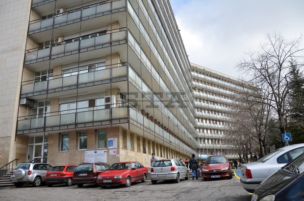 Болницата в Кърджали ще осигури екипи от специалисти за откъснатите населени места в региона Болницата в Кърджали ще осигури екипи от специалисти за откъснатите населени места в региона
