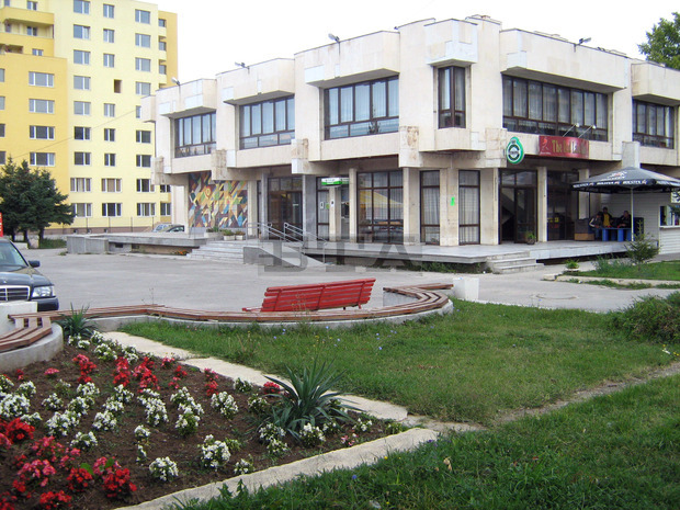Изложба на плетива, бижута и сувенири от рисувано стъкло ще бъде подредена в Перник Изложба на плетива, бижута и сувенири от рисувано стъкло ще бъде подредена в Перник