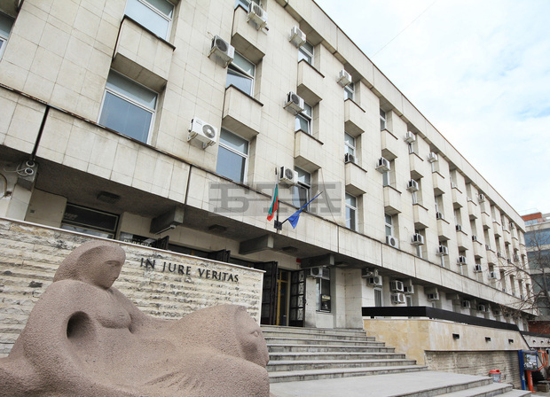 За днес в Окръжния съд във Велико Търновое насрочено делото срещу Петко Савов Петков от Лясковец За днес в Окръжния съд във Велико Търновое насрочено делото срещу Петко Савов Петков от Лясковец