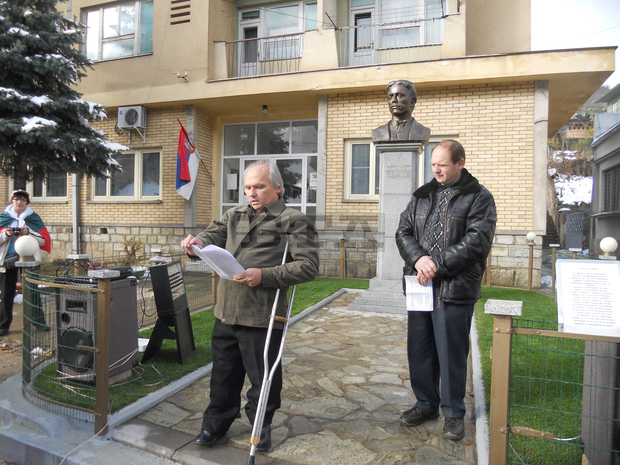 Освободени са били задържаните вчера на сръбския пункт "Рибарци" българи, наложени са им глоби