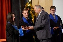 Общо 185 абсолвенти от ИПФ - Сливенднес са получили своите дипломиза завършено висше образование