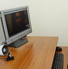 Курсове по английски език, компютърно обучение, литературни срещи, занимания с изкуство и спорт се предлагат на ямболските деца през лятото