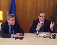 Трябва да има условия, които да стимулират по-богатите хора в българското общество да правят дарения за култура  и изкуство, според  Петър Стоянович 