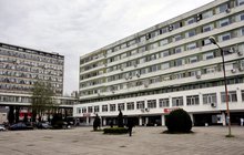 Лекари в Бургас са оперирали успешно 92-годишна жена с рядък тумор