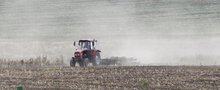 Близо 530 000 декара са засети с пшеница по време на завършилата есенна сеитба във Врачанско