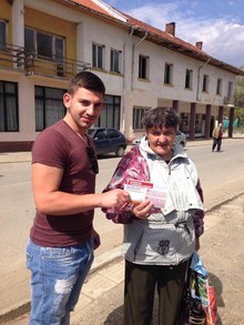 Триметров кръст   е поставен на новостроящ се православен храм  в Монтана