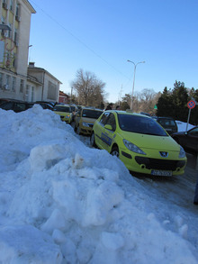 Таксиметрови шофьори протестираха в Силистра заради непочистените от снега улици