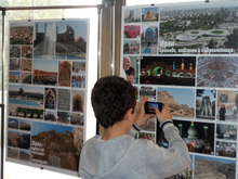 Фотоизложба "Географията - пътешествие и приключение"е подредена в Общинския културен център в Разград 