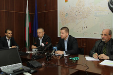 Решителни мерки за прекратяване  на незаконната сеч е обявил днес  кметът на Стара Загора Живко Тодоров