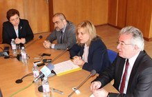 Ерата на ниските дъмпингови цени свърши,  според министър Десислава Терзиева