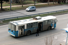Тролеите  в Перник  отново спряха
