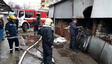 Пожар е възникнал в търговски обекти на пазара в Димитровград