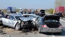 Гъста мъгла и намалена видимост са  най-вероятните причини за  двете верижни катастрофи на АМ "Тракия"