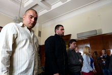Съдът в Русе даде условни присъди  на шестима души  за изнудване на бизнесмен