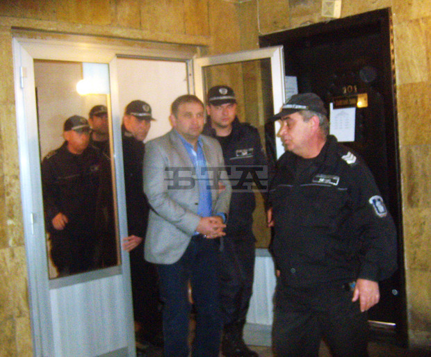 Възобновиха процеса срещу кмета на Исперих, обвинен в опит за убийство