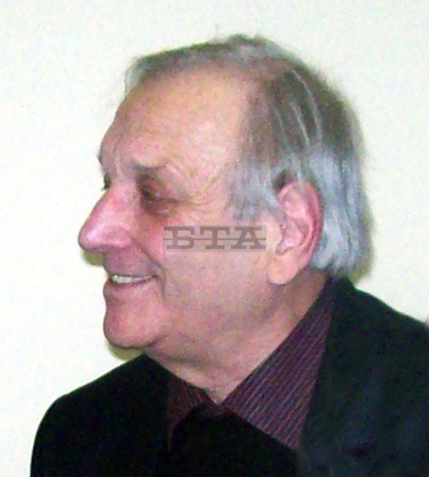70-годишнината на поета Георги Константинов ще бъде отбелязана в родния му град Плевен 70-годишнината на поета Георги Константинов ще бъде отбелязана в родния му град Плевен