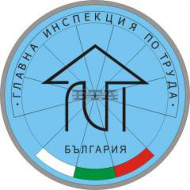 Работещите без трудови договори в Монтанско намаляват рязко през 2015 година Работещите без трудови договори в Монтанско намаляват рязко през 2015 година