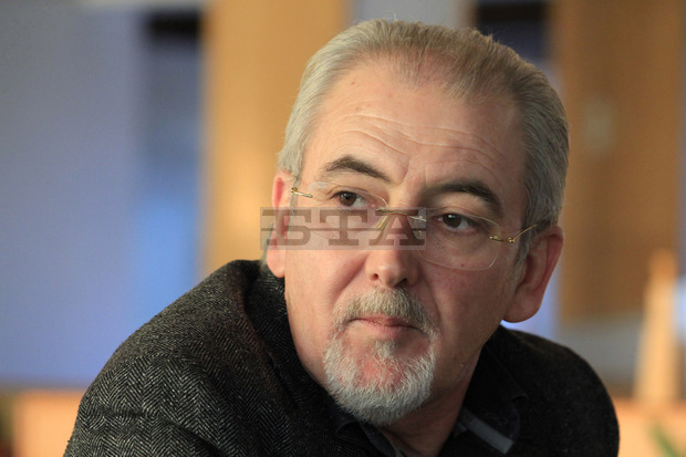 Не откриват Лютви Местан за глоба за агитация на чужд език, съобщава РИК в Русе Не откриват Лютви Местан за глоба за агитация на чужд език, съобщава РИК в Русе