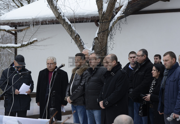 Сергей Станишев: Разпиляването на гласове вреди и на БСП, и на общата кауза на европейските социалисти Сергей Станишев: Разпиляването на гласове вреди и на БСП, и на общата кауза на европейските социалисти