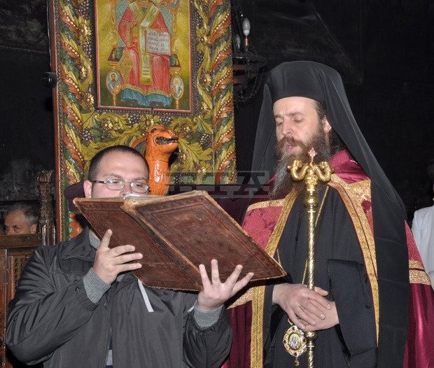 Денят на въдворяването и посрещането на новоизбрания Неврокопски митрополит Серафим - 24 януари, ще бъде празничен и неприсъствен в гр.Гоце Делчев Денят на въдворяването и посрещането на новоизбрания Неврокопски митрополит Серафим - 24 януари, ще бъде празничен и неприсъствен в гр.Гоце Делчев
