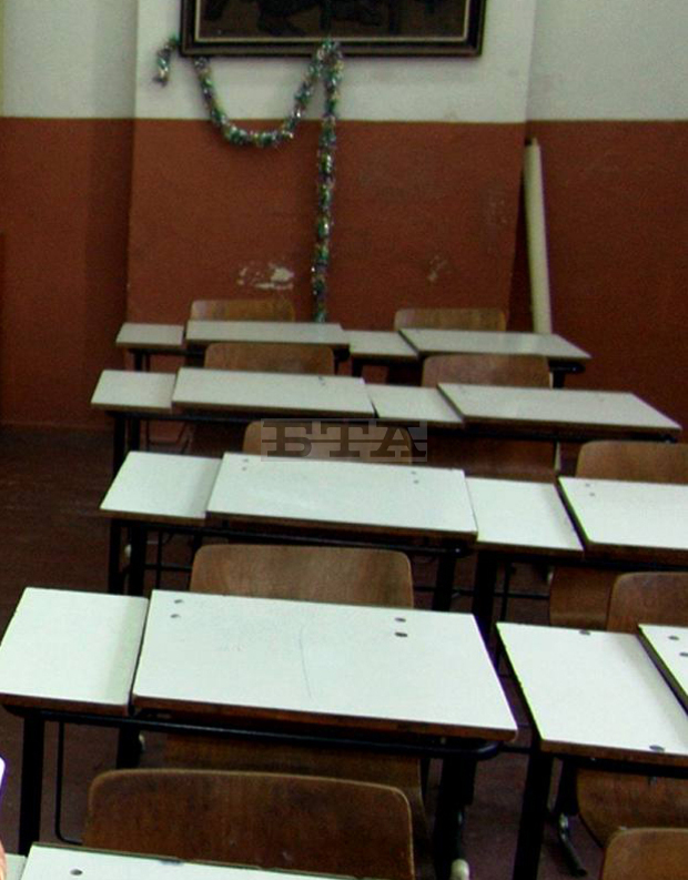 Заради усложнена зимна обстановкаднес не се учи в училища в Белоградчик,Кула и Чипровци