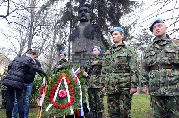 Пловдивчани отбелязаха 136 години отосвобождението на града Пловдивчани отбелязаха 136 години отосвобождението на града