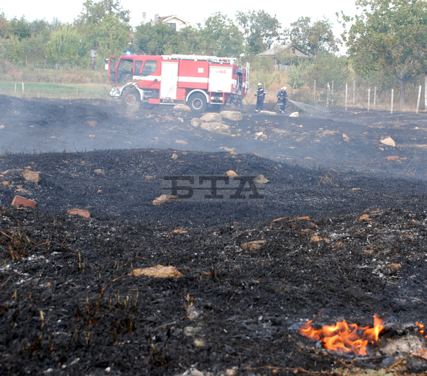 Дете  предизвика пожар в добричко село