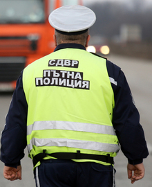 Временно е ограничено движението по пътя Разград - Кубрат заради пътно произшествие с ТИР