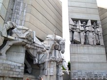 Мемориалният комплекс "Създатели на българската държава", който е най-големият паметник на Балканите с мозайка на открито,ще може да се разглежда и по Интернет 