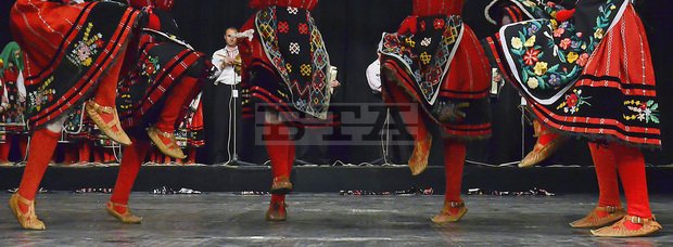 Фолклорен празник ще събере над 600 самодейци в берковското село Замфирово