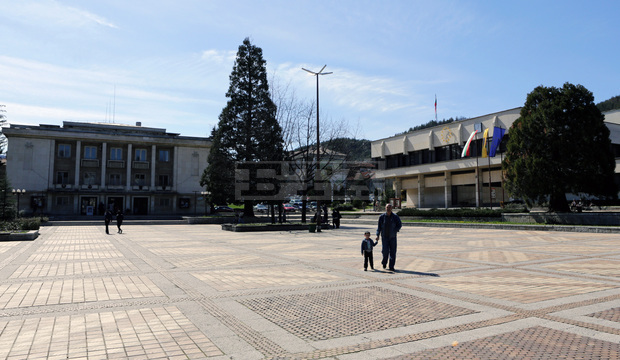 В Троян ще състоят отложените заради жертвите от наводненията в страната рок академия и бирен фест В Троян ще състоят отложените заради жертвите от наводненията в страната рок академия и бирен фест