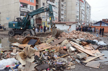 Община Пловдив събаря  незаконни постройки в район "Източен"
