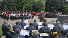 Участниците в Балканската математическа олимпиада, която бе открита днес в Плевен, получиха поздравителен адрес от президента Росен Плевнелиев