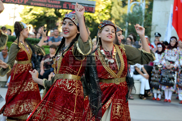 Индийски и африкански групи ще  участват във  фолклорния фестивал в Бургас 