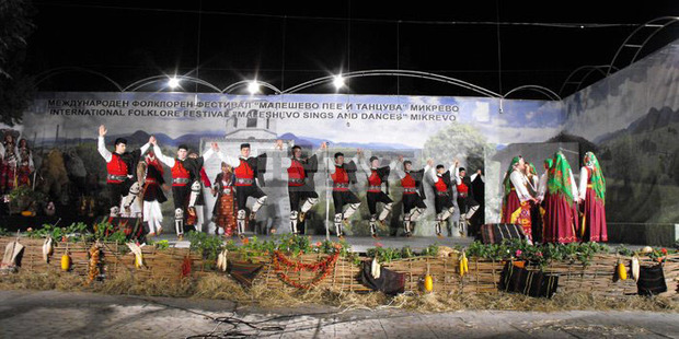 Изключителен интерес от чужди държави за участие в Международния фолклорен  фестивал "Малешево пее и танцува - 2014"