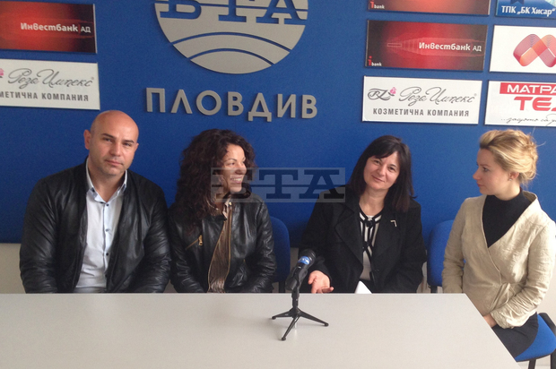 Фирма осигури безплатен транспорт за служителите с евросредства Фирма осигури безплатен транспорт за служителите с евросредства