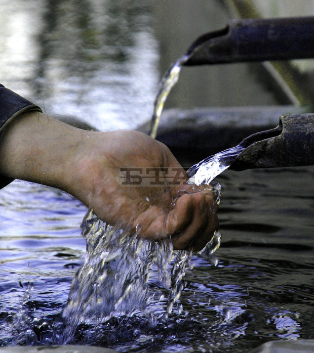 Здравната инспекция забрани водата от чешмите в центъра на Варна да се ползва за пиене и готвене